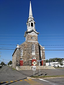 Église de Mont-Carmel.jpg