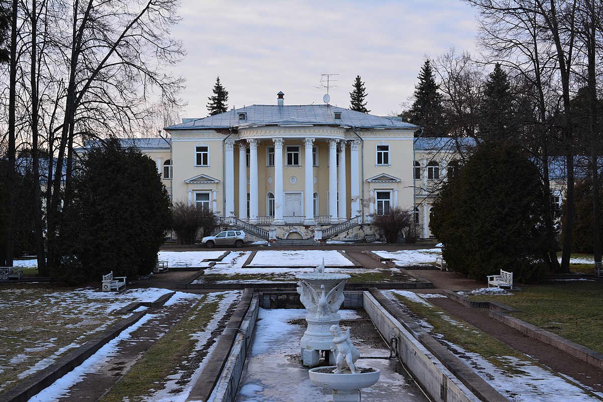 Звенигород усадьба введенское фото