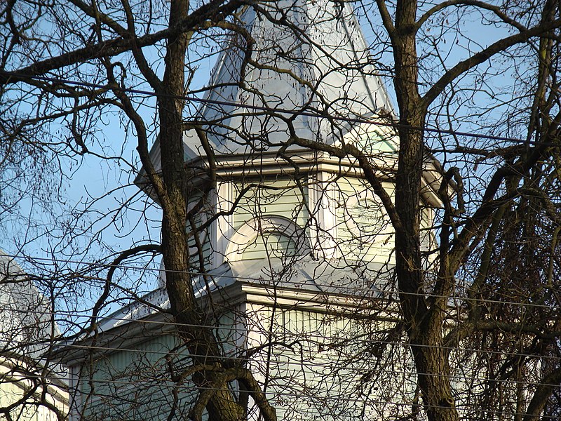 File:Пуща-Водица, церковь Серафима-5.JPG