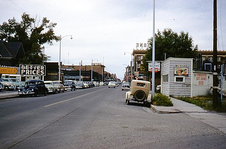 Main Street looking North in Pocatello (1954)