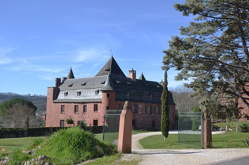 File:02-23 Collonges la Rouge - PA00099741 Manoir Vassinhac.jpg