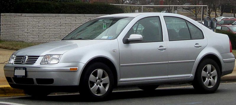 File:04-05 Volkswagen Jetta sedan.jpg