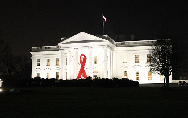 File:06a.RedRibbon.WAD.WhiteHouse.WDC.1December2012 (8237355408).jpg