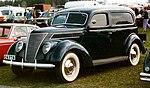 1937 Ford Model 78 780 De Luxe Berline Livraison CCL954.jpg