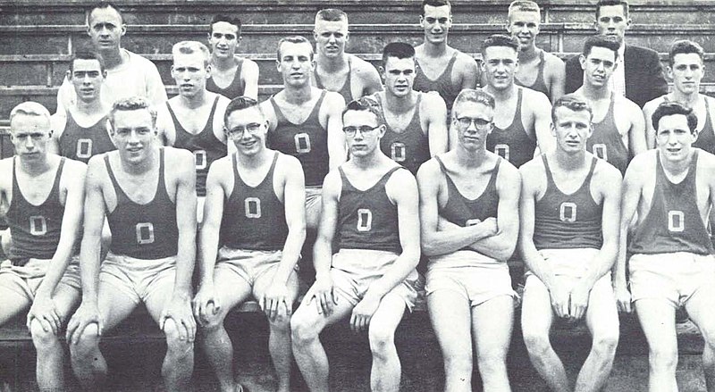 File:1957 Oregon Ducks freshmen track.jpg