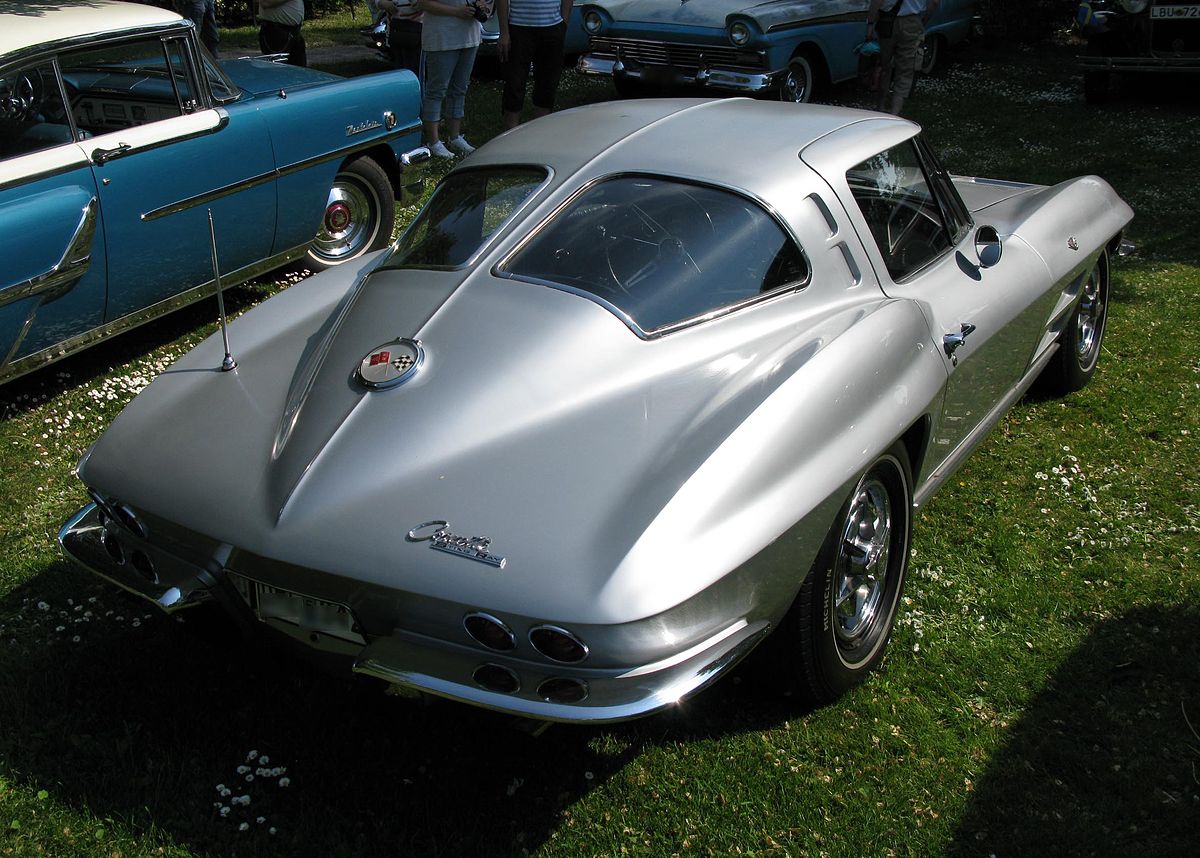 Fichier:1963 Chevrolet Corvette split window.jpg — Wikipédia