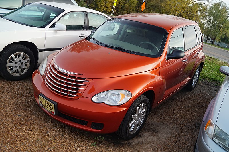 File:2007 Chrysler PT Cruiser (22081725635).jpg