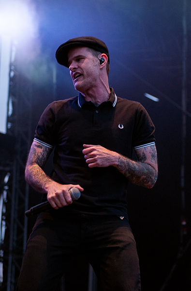 File:2014-06-05 Vainstream Dropkick Murphys Al Barr 01.jpg