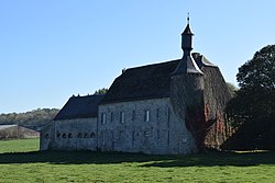 Tahier, 17th-century fortified farm