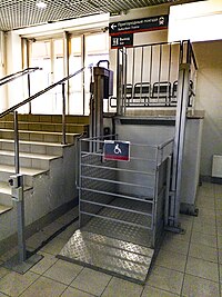 2022-08-20 - Rybatskoye platform - An elevator for disabled passengers.jpg