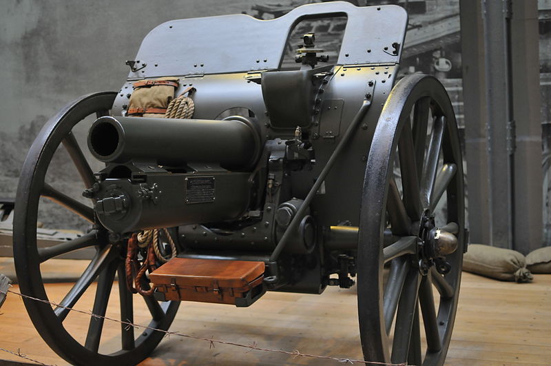 File:4.5 inch howitzer, British, dated 1914 (16858628179).jpg