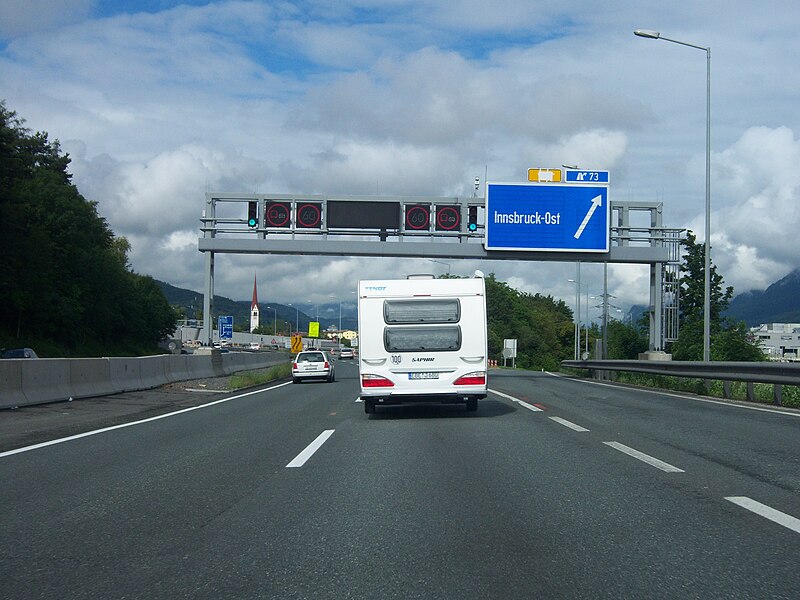 File:A12 Innsbruck-Ost 2.JPG