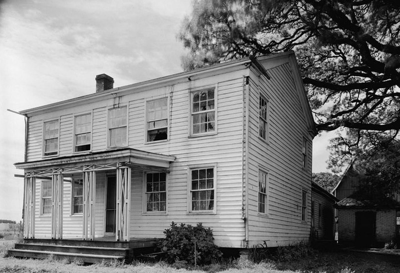 File:Amos T. Cook House Dayton Oregon.jpg