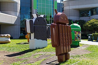 Android 4.x sculpture, the result of a cross-promotion between Google and Nestle Android 4.x Lawn Statues (12758289234).jpg