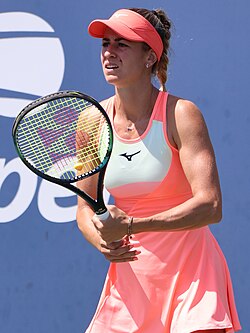 Anna Bondárová v kvalifikaci US Open 2023