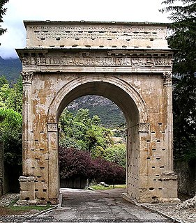 <span class="mw-page-title-main">Arch of Augustus (Susa)</span>