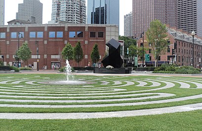 How to get to Armenian Heritage Park with public transit - About the place