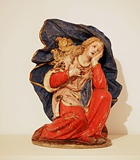 Statuette en argile polychrome représentant sainte Marie Madeleine. Réalisée au XVIIIe siècle par un artiste portugais anonyme, elle est aujourd'hui exposée au musée d'Aveiro. (définition réelle 2 418 × 2 760)