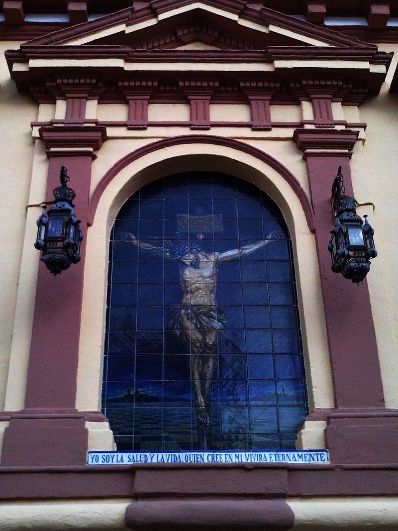 Azulejo de crucificado.jpg