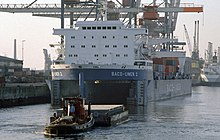Baco Liner 2 1982 during float-in of barges Baco-Liner 2 IMO 7904621 S Hamburg 1982 (3).jpg