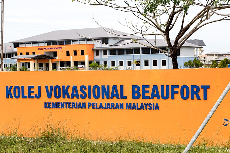 File:Beaufort Sabah KolejVokasional-03.jpg