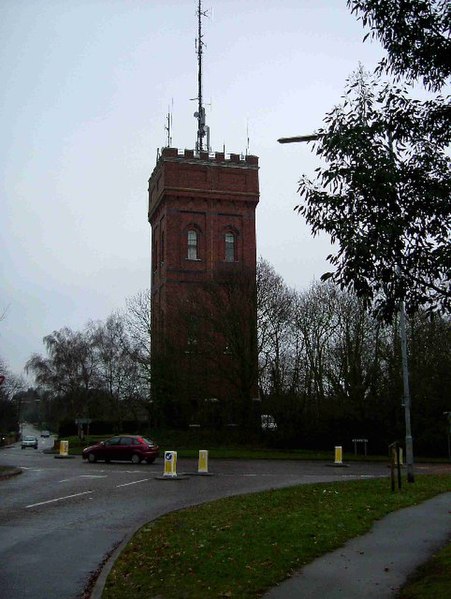 File:Benfleet Water Tower - geograph.org.uk - 98708.jpg