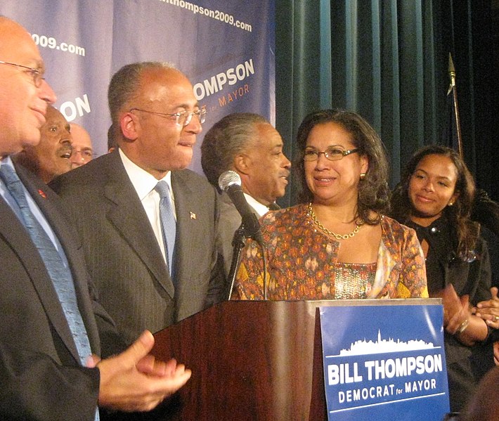 File:Bill Thompson concedes (4073927799).jpg