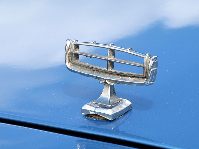 File:Blue Lincoln Continental p4.JPG
