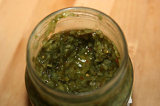 <span class="mw-page-title-main">Bostongurka</span> Type of relish with pickled gherkins, red bell pepper and onion with spices