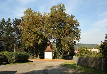 Kaplička na návsi v Nové Vsi u Branžeže