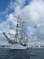 Les Tonnerres de Brest 2012 : Statsraad Lehmkuhl sort de la rade abri