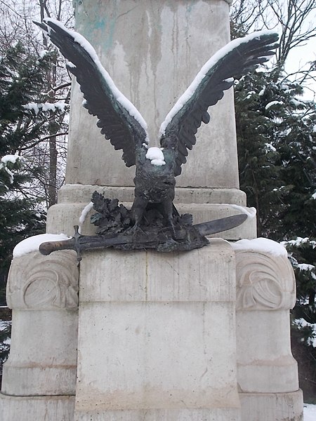 File:Bronze eagle, George Washington monument detail, 2018 Városliget.jpg