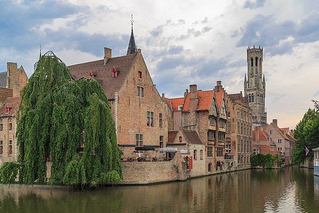 Image: Bruges Belgium De groote Hollander Huidenvettersplein 12 03