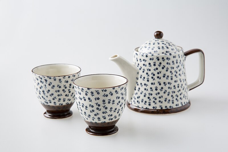 File:Dagi (tea set) 2.jpg