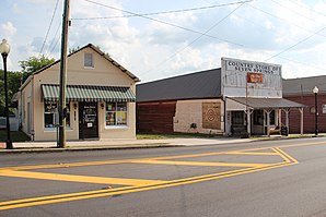 Downtown Powder Springs - panoramio.jpg