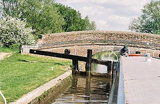 <span class="mw-page-title-main">Dreweatt's Lock</span> Canal lock in Berkshire, England