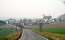 Pohled na obec z jihu