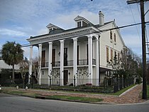 Dufour Plassan House on Esplanade Ridge DufourPlassanHouse.jpg