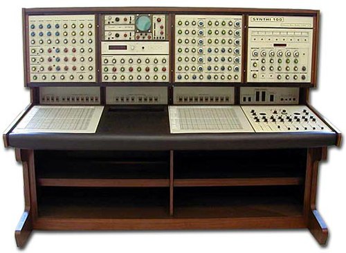 An EMS Synthi 100