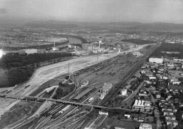 Datei:ETH-BIB-Muttenz,_Bahnhof-LBS_H1-027748.tif