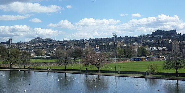 Edinburgh from Inverleith Park