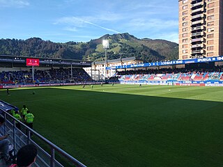 <span class="mw-page-title-main">Ipurua Municipal Stadium</span> Football stadium in Spain