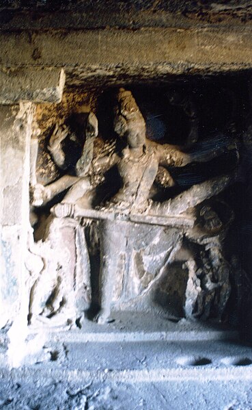 File:Ellora, maharashtra 1997004.jpg