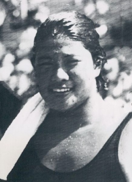 File:Evelyn Kawamoto 1952.jpg