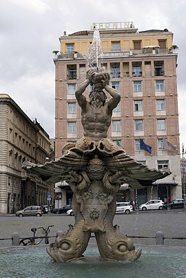 Fontana del Tritone,Rome.jpg