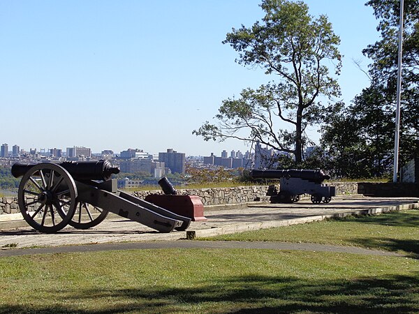 Image: Fort Lee Hist Park 03