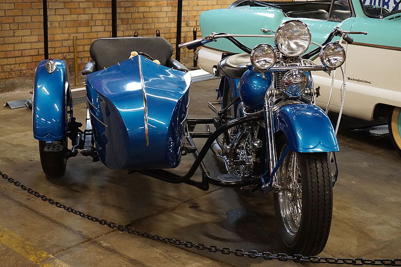 File:Four States Auto Museum April 2016 12 (Harley-Davidson).jpg