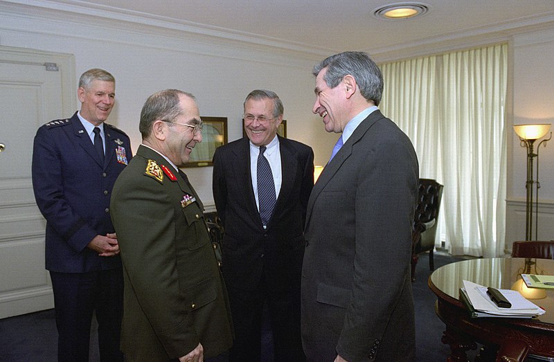 File:GEN. Hilmi Ozkok (center), Commander-in-CHIEF of the Armed Forces of Turkey, shares a laugh with (from right-to-left), the Honorable Paul Wolfowitz, U.S. Deputy Secretary of Defense - DPLA - 314d89ab7b5e0f34c8bfa5592d29938e.jpeg