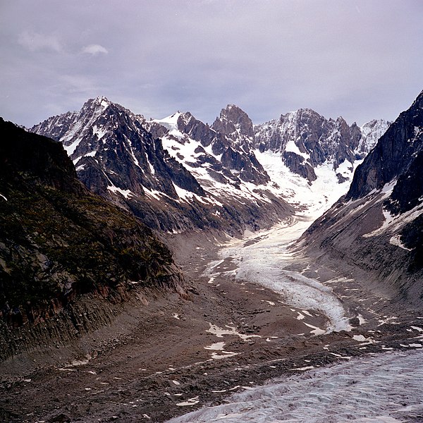 File:Glacier de Leschaux 3.jpg