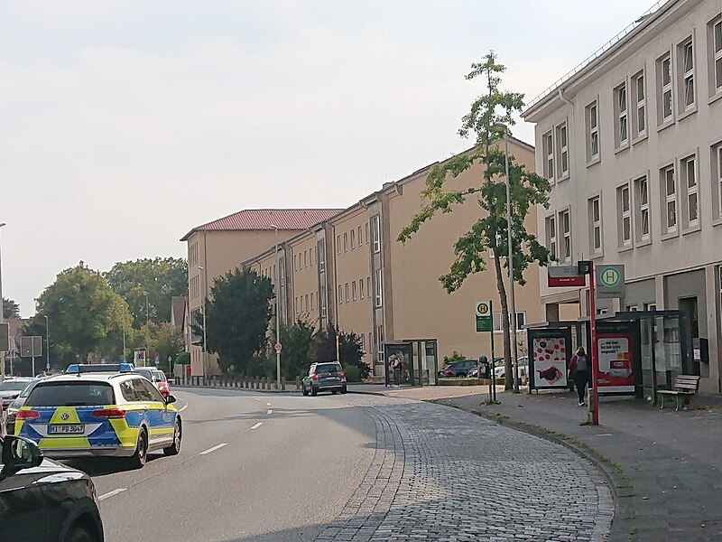 File:Goethegymnasium Hildesheim.jpg